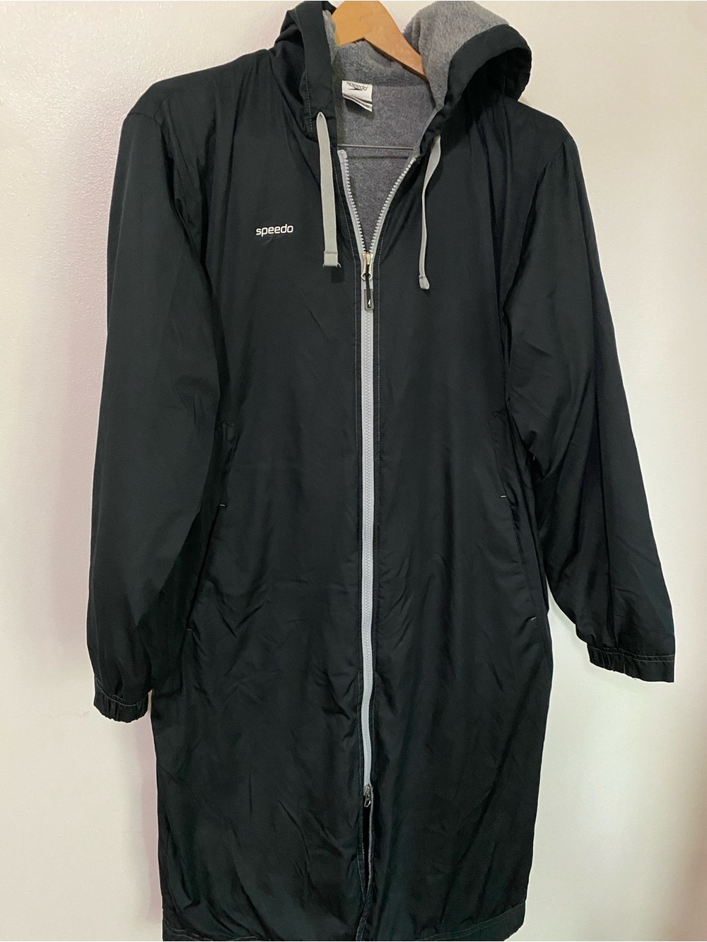 Speedo Swim Parka Unisex Black Gray Fleece-Lined Hooded Jacket Small